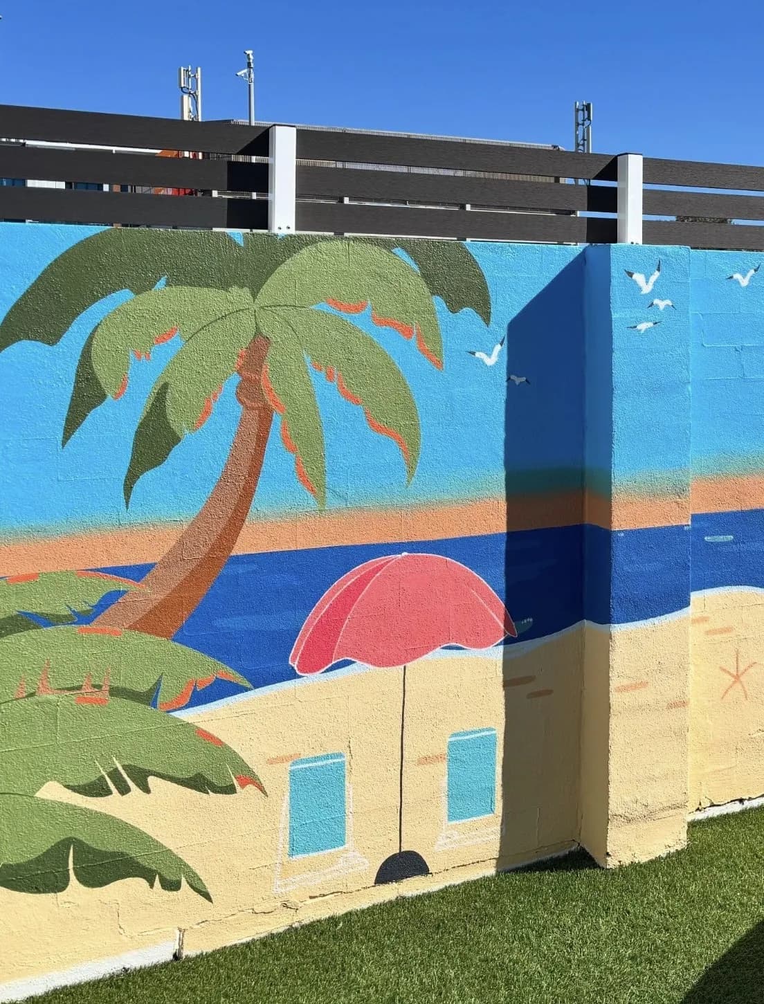 Fran Luz mural — birds and tropical flora